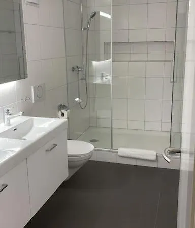 Amazing Two Bedroom Penthouse In The Centre Apartment *