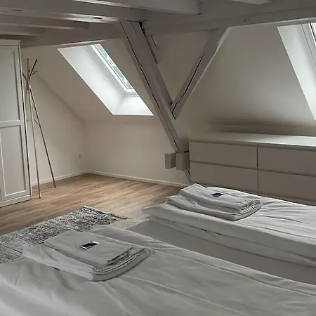 Amazing Two Bedroom Penthouse In The Centre *